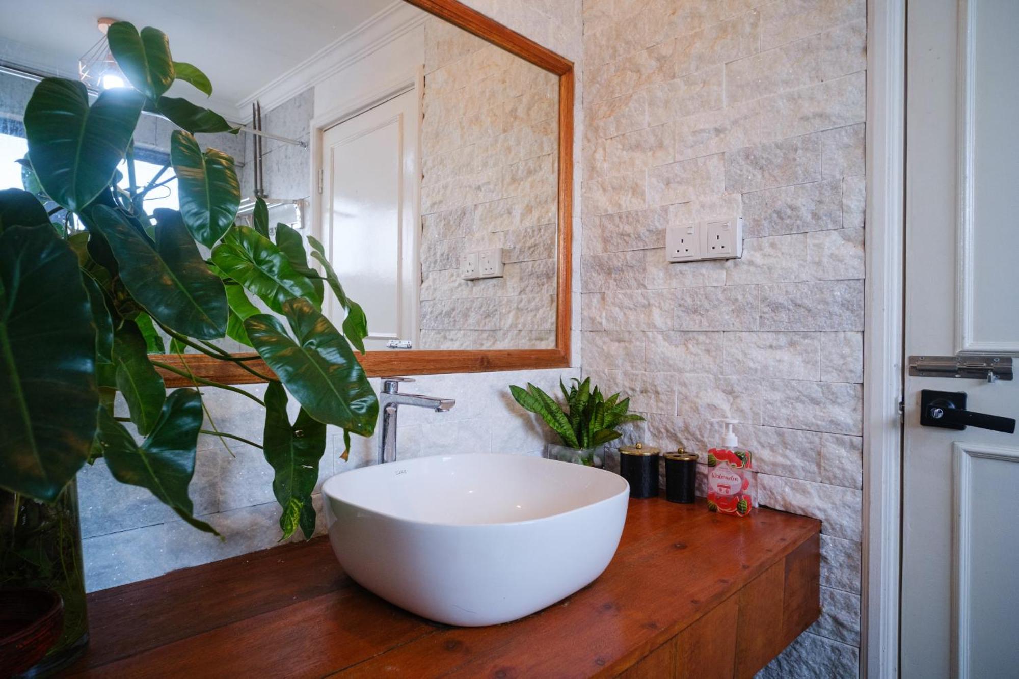 קוטה קינבלו Petronella Apartment C1 Marina Court מראה חיצוני תמונה