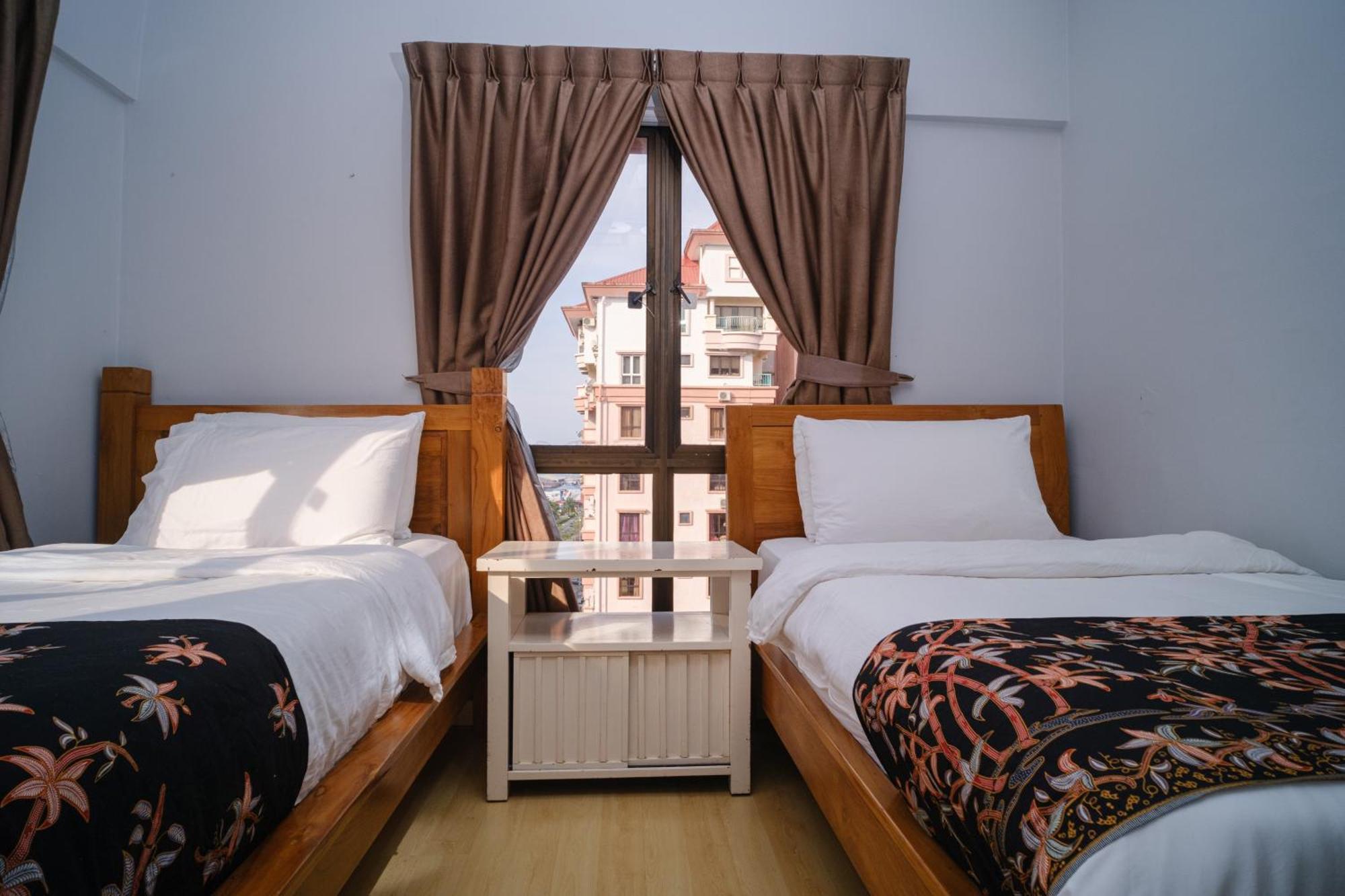 קוטה קינבלו Petronella Apartment C1 Marina Court מראה חיצוני תמונה